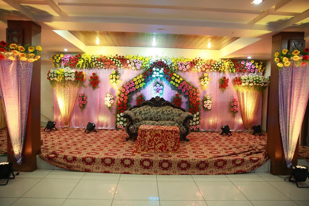Oyo 13494 Hotel Nakshatra Inn Hyderabad Esterno foto